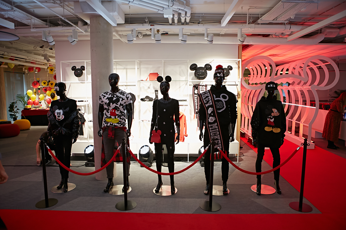 event-house-26-wojciechgruszczynski-lpp-house-028